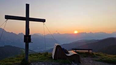 Sonnenaufgang am Gipfel in Viehhofen | © Sabine Hechenberger